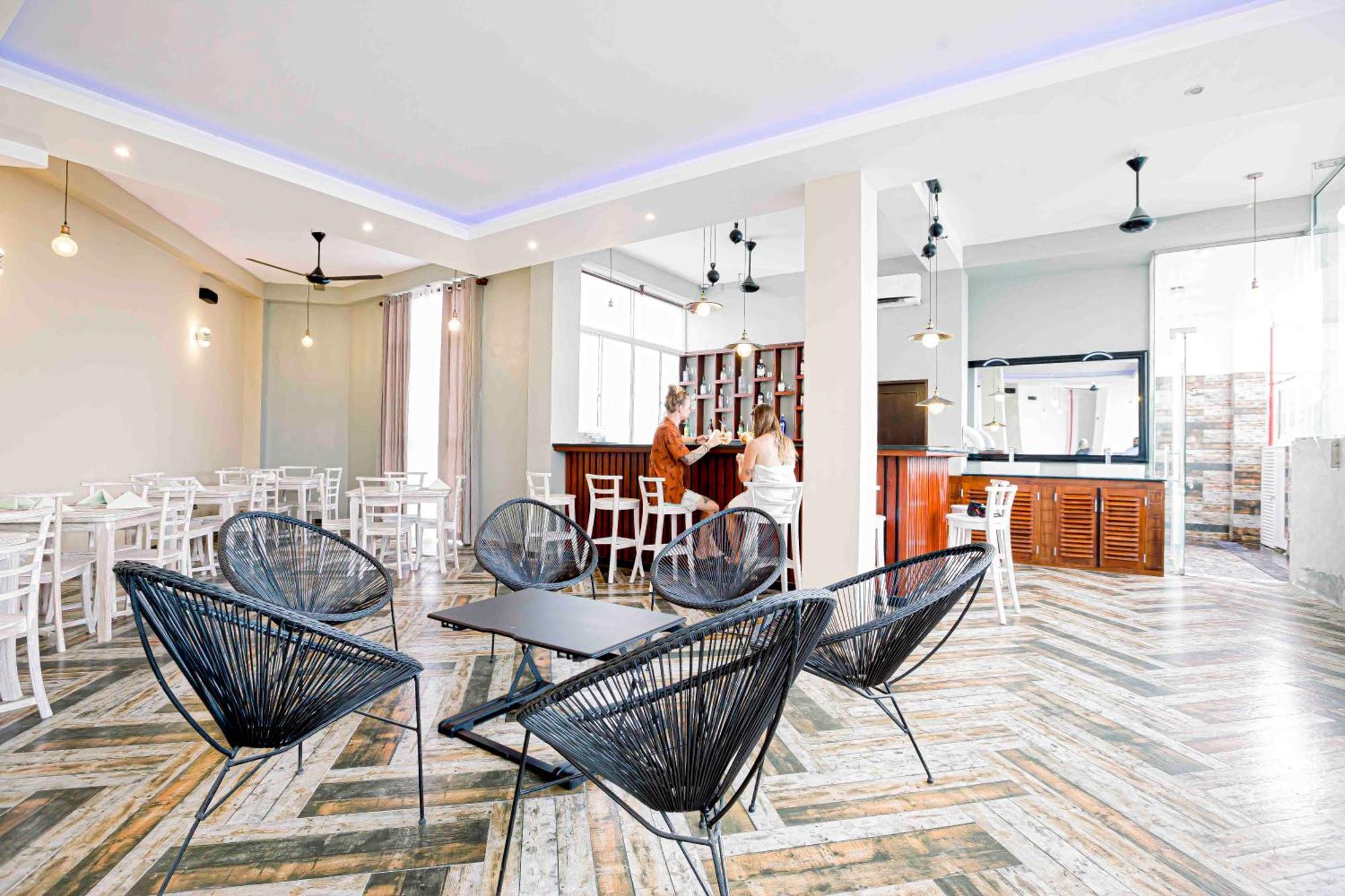 Emerald Bay Resort Мириса Екстериор снимка